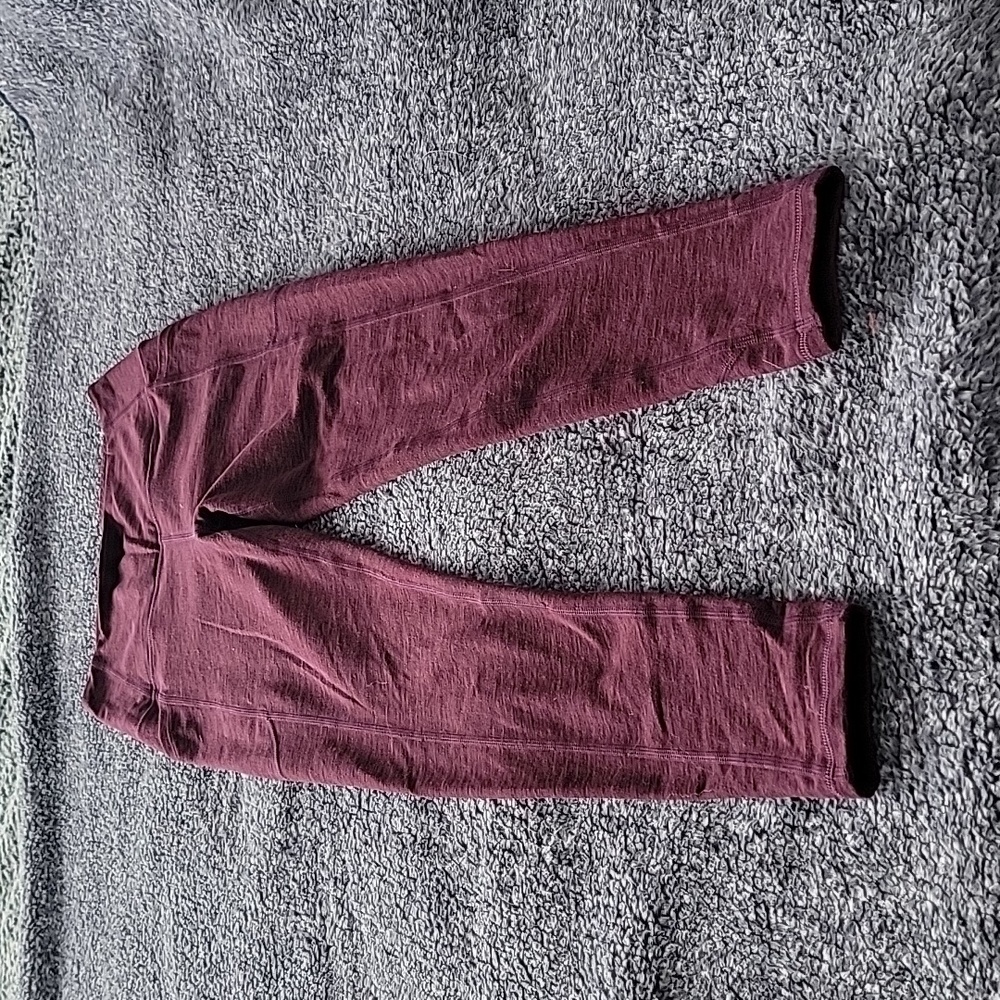 VS leggings. Size small. Maroon